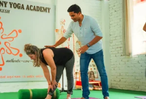 100 Hour Yoga Teacher Training In Rishikesh, India