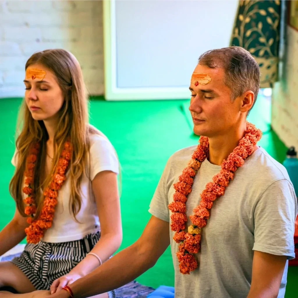 best 200 hour meditation teacher training in rishikesh